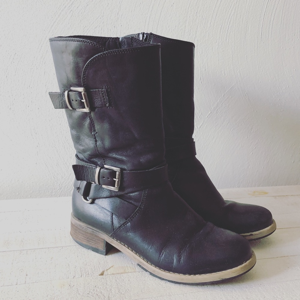 Clarks Moto mid call leather boots sz: 6.5